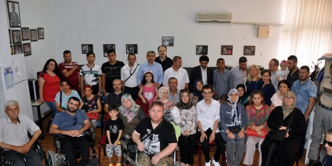 Başkan Alıcık, engellileri yanlız bırakmadı