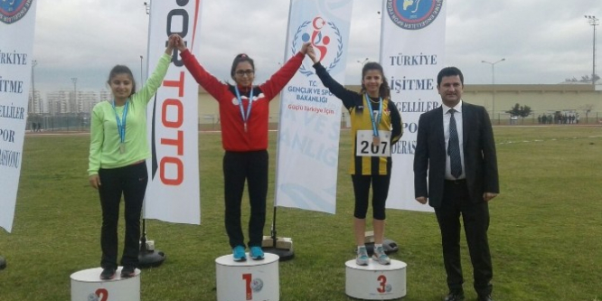 İşitme engelli sporcular, Türkiye Şampiyonasından başarı ile döndü