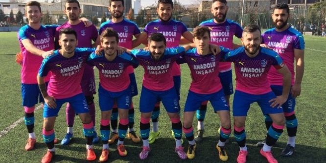 Galibiyet serisini sürdürüyor