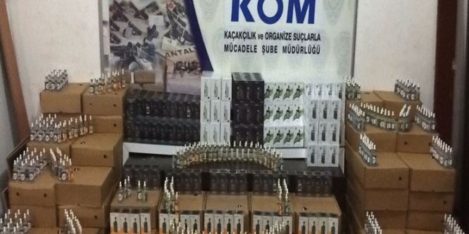 Antalya’da 1 milyon liralık elektronik sigara ele geçirildi