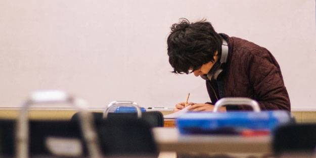 9, 10, 11 ve 12. sınıf nasıl geçilir? Yıl sonu başarı puanı kaç? 9, 10, 11 ve 12. sınıf başarı puanı kaç? 9, 10, 11 ve 12. sınıf başarı puan hesaplama