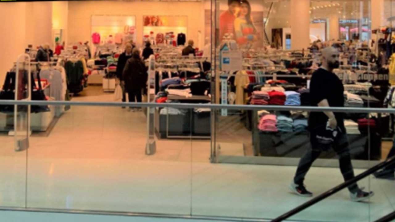 9 bin mağazası 100 bin çalışanı vardı! Giyim devi iflas etti