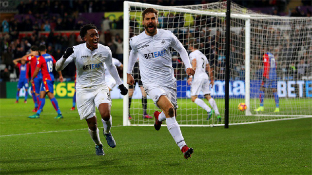 9 gollü maçta Swansea City güldü
