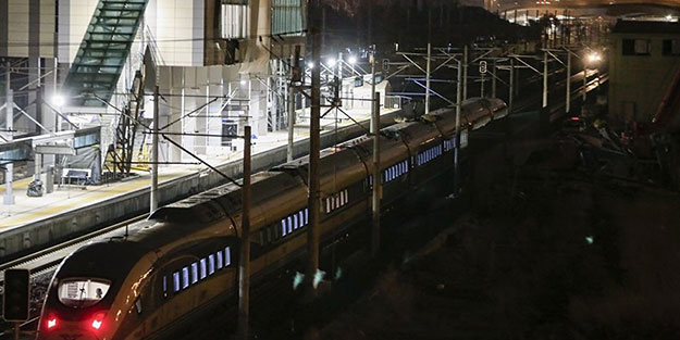 9 kişinin hayatını kaybettiği YHT hattı açıldı