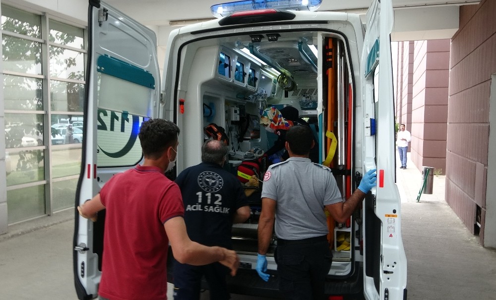 9 kurşunla öldürüldü 