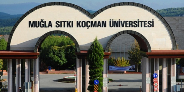 Bildiri imzalayan 9 öğretim görevlisi...