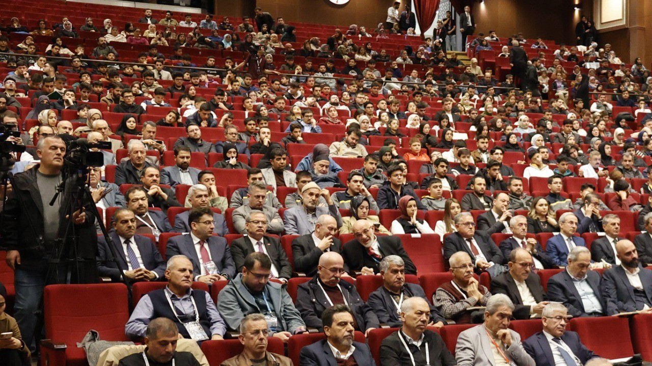 9. Uluslararası Bilimler Işığında Yaratılış Kongresi sonuç bildirgesi yayımlandı: Kur’an Kâinatı Okuyor