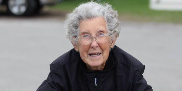 90 yaşında kanser olduğunu öğrendi ve...