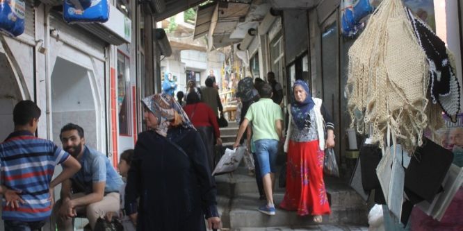 Tarihi çarşılarda Ramazan bereketi