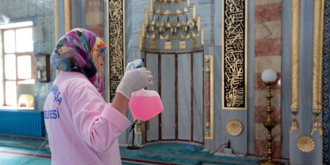 Gaziosmanpaşa camileri Ramazan’a hazırlanıyor