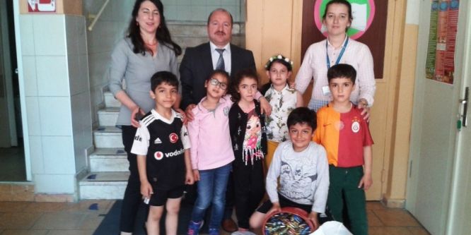 Öğrenciler 350 kilo atık pil topladı