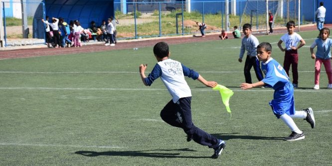 Kahta’da sokak oyunları şenliği düzenlendi
