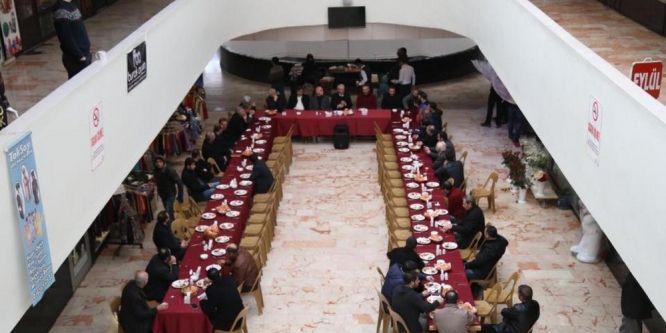 Başkan Başsoy, esnafla bir araya geldi