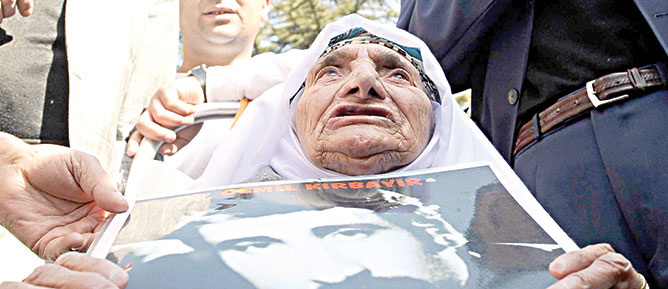 ‘Berfo Ana’ vefat etti