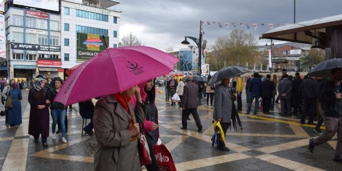 Malatya’da sağanak yağış etkili oluyor