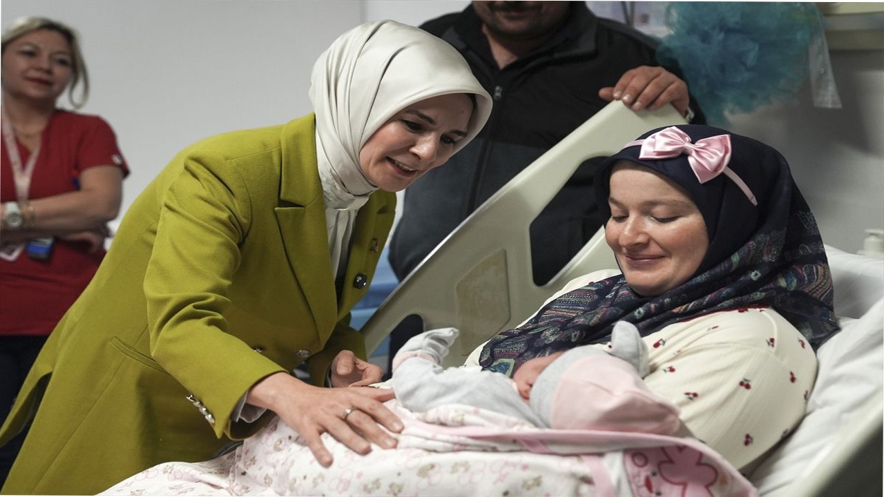 923 bin 64 anneye 13,9 milyar liralık ödeme Doğum yardımı ödemeleri hesaplarda