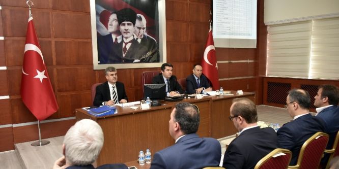 Yeni Zigana tünelinde 24 saat süren çalışmalar sonucunda 3 bin metreye ulaşıldı