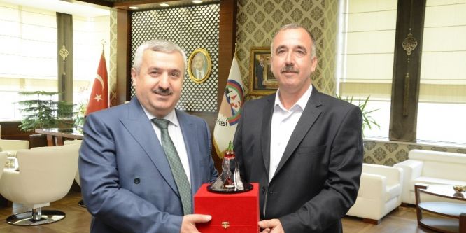 Emekli personelden Başkan Baran’a veda ziyareti