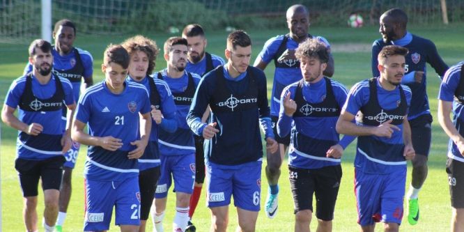 Karabükspor’da Alanyaspor hazırlıkları sürüyor