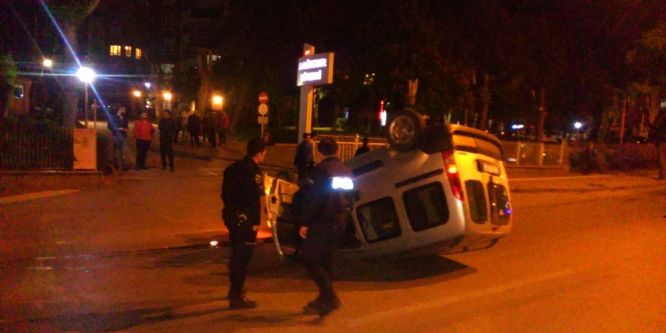 Ankara'da trafik kazası: 1’i ağır, 2 yaralı
