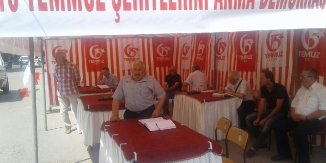 Kırklareli’nde 15 Temmuz Anı Defteri çadırı kuruldu