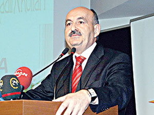 “Kadın, ailenin ve toplumun çimentosu”