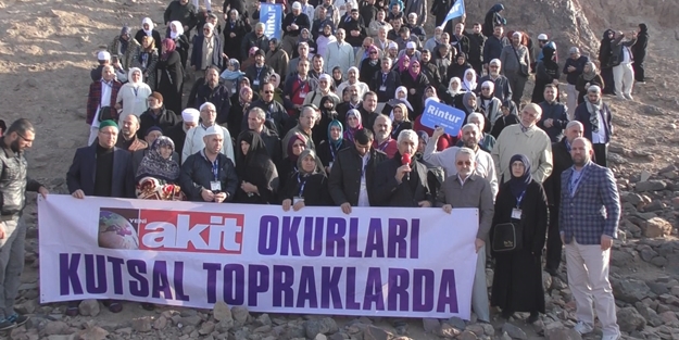 99 Akit okurunun gerçekleştirdiği Umre ziyareti Akit TV’de