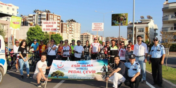 Uyuşturucuya karşı pedal çevirdiler