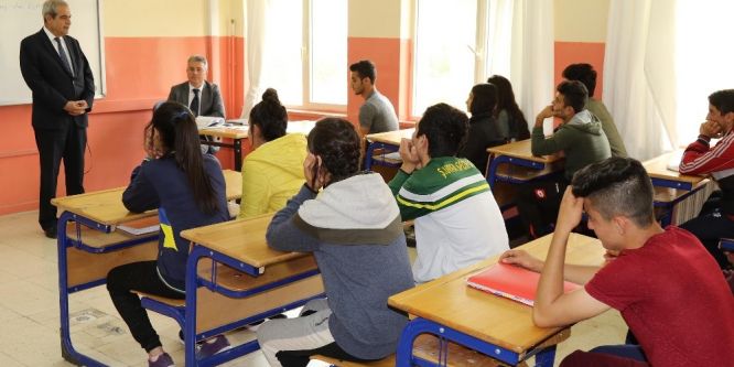 Başkan Demirkol gençlerle buluştu