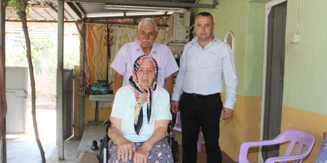 Halime nine tekerlekli sandalyesine kavuştu