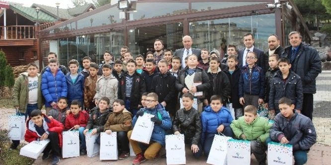 “Milli ve manevi duygularla donatılan bir gençlik yetişiyor”