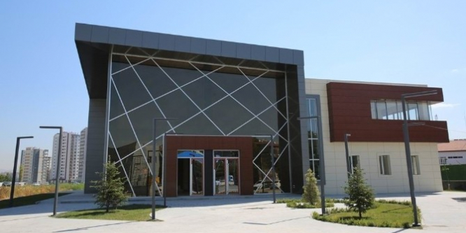 Kocasinan’dan kadınlara diksiyon ve iletişim kursu veriliyor