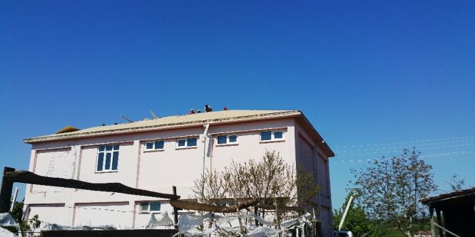 Belediyeden cemevinde onarım çalışması