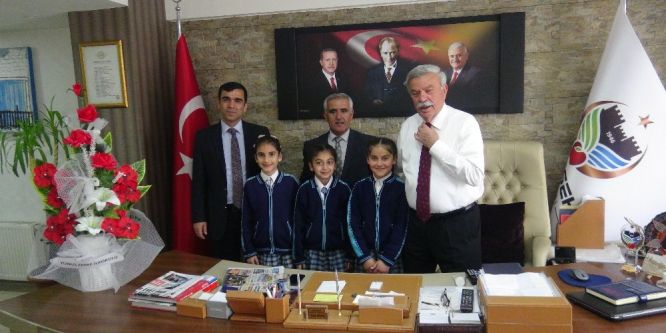 Doğanşehir’de 23 Nisan coşkusu