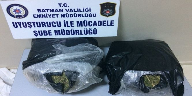 Batman’da 10 kilo 200 gram esrar ele geçirildi