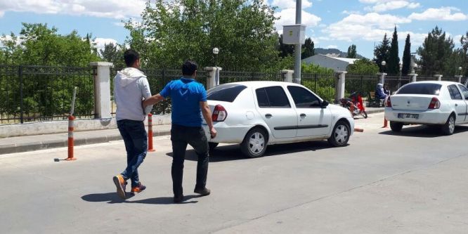 Uyuşturucu ticareti yapan şahıs tutuklandı