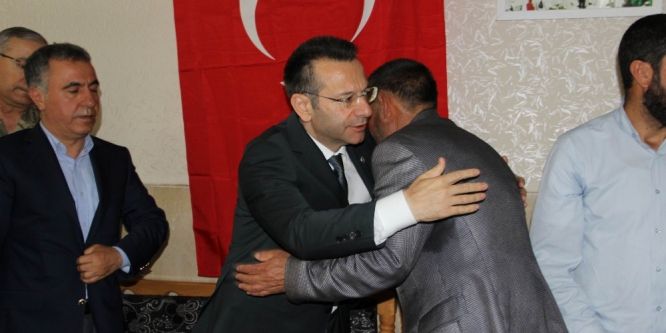 Vali Aksoy’dan şehit ailesine taziye ziyareti
