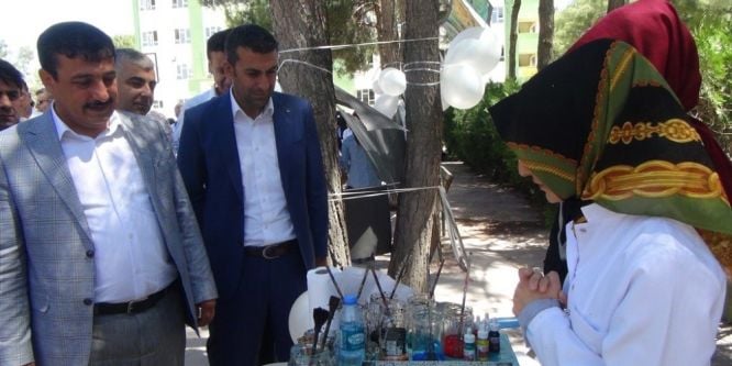 Nusaybin Kız İmam Hatip Lisesinden resim sergisi