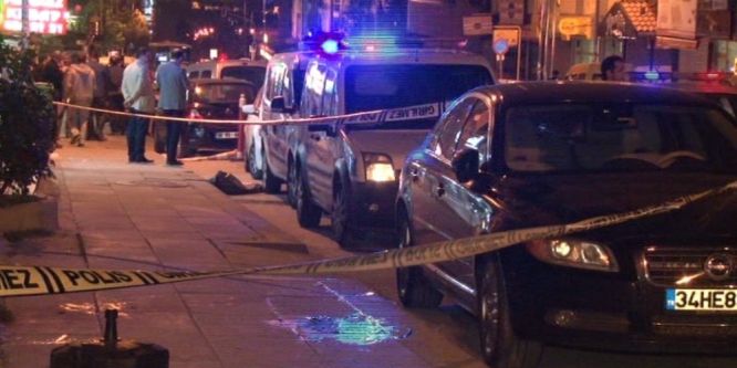 Başkent’te sokak ortasında çatışma: 1’i ağır 2 yaralı
