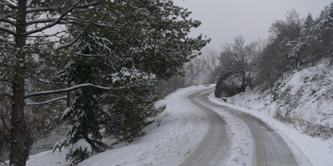 Ulaşım felç oldu... 99 köyde ulaşım sağlanamıyor