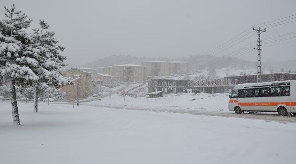 Bozüyük beyaza büründü