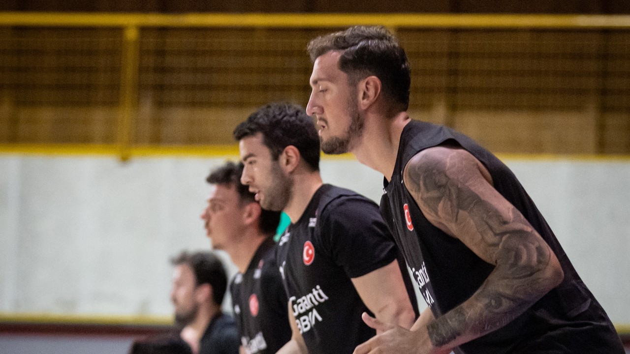 A Milli Erkek Basketbol Takımı FIBA 2025 Hazırlıklarına Bormio’da Başladı