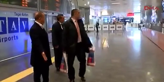 A Milli Futbol Takım'a İstanbul'da protesto