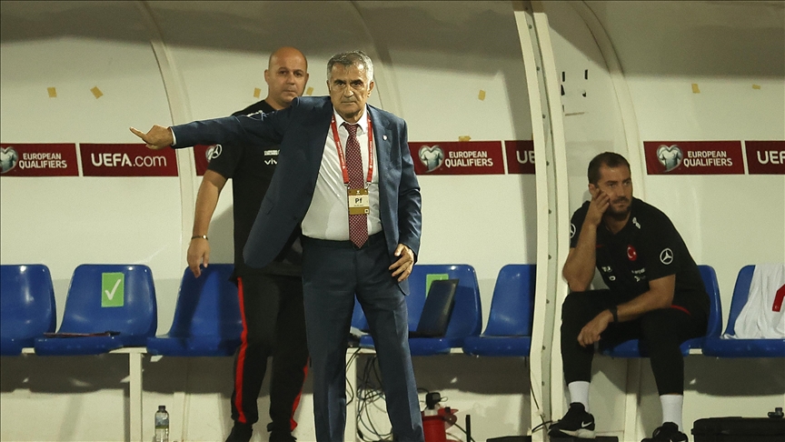 A Milli Futbol Takımı Teknik Direktörü Güneş: Üç puan önemli ama rakibimiz Hollanda, o maça hazırlanacağız