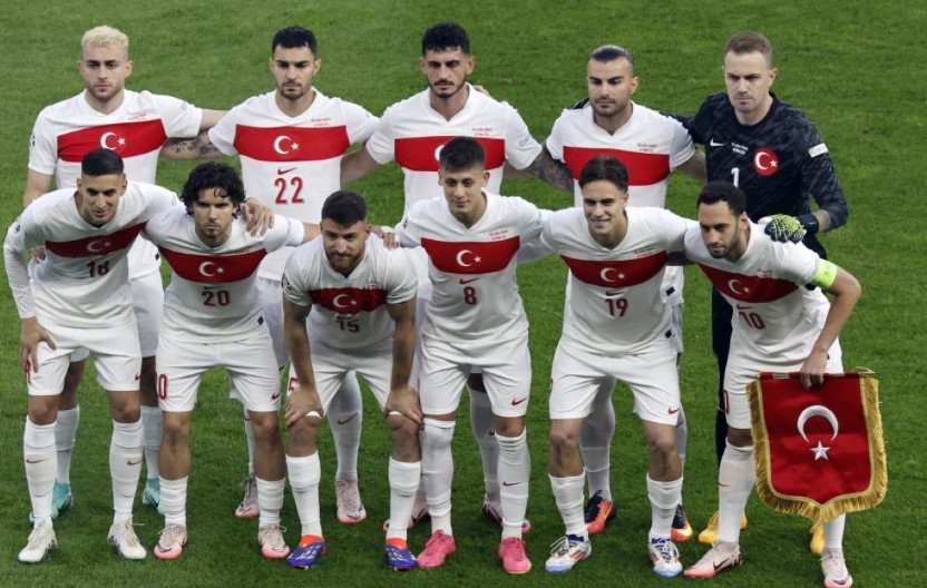 A Milli Futbol Takımı'ndan tarihi yükseliş! Dünya sıralamasına damga vurduk!