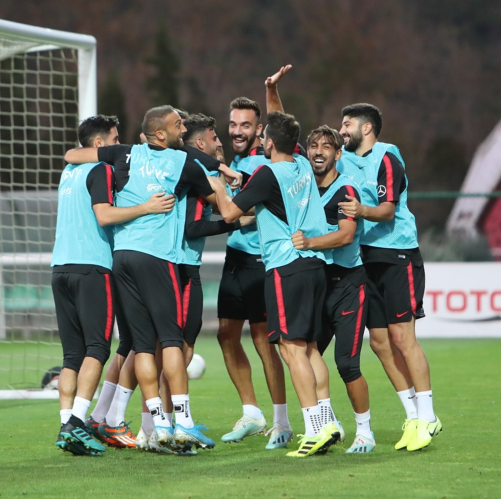 A Milli Takım, Riva’da hazırlıklarını sürdürüyor 