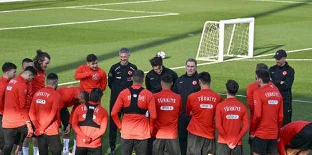 A Milli Takım'ın EURO 2024 serüveni başlıyor! İşte Stefan Kuntz'un Ermenistan maçı 11'i