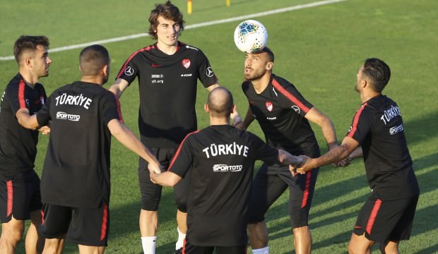 A Milli Takım'ın yeni futbolcusu!