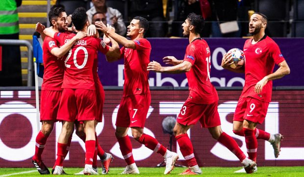 A Millier Rize'de sahneye çıkıyor!