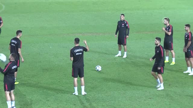 A Milliler, Rusya maçı hazırlıklarını tamamladı